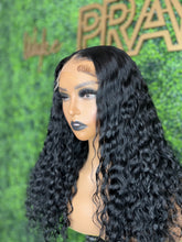 Susie’s Middle Part 24 inch